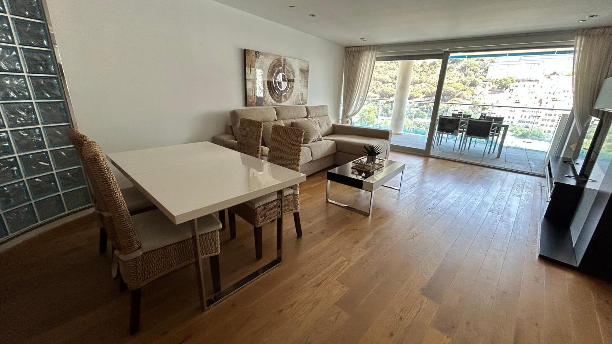 Ocean Village Luxury 2 Bed 2 Bath Apartment - Amazing Views - Pools And Jacuzzis Gibraltar Exteriör bild