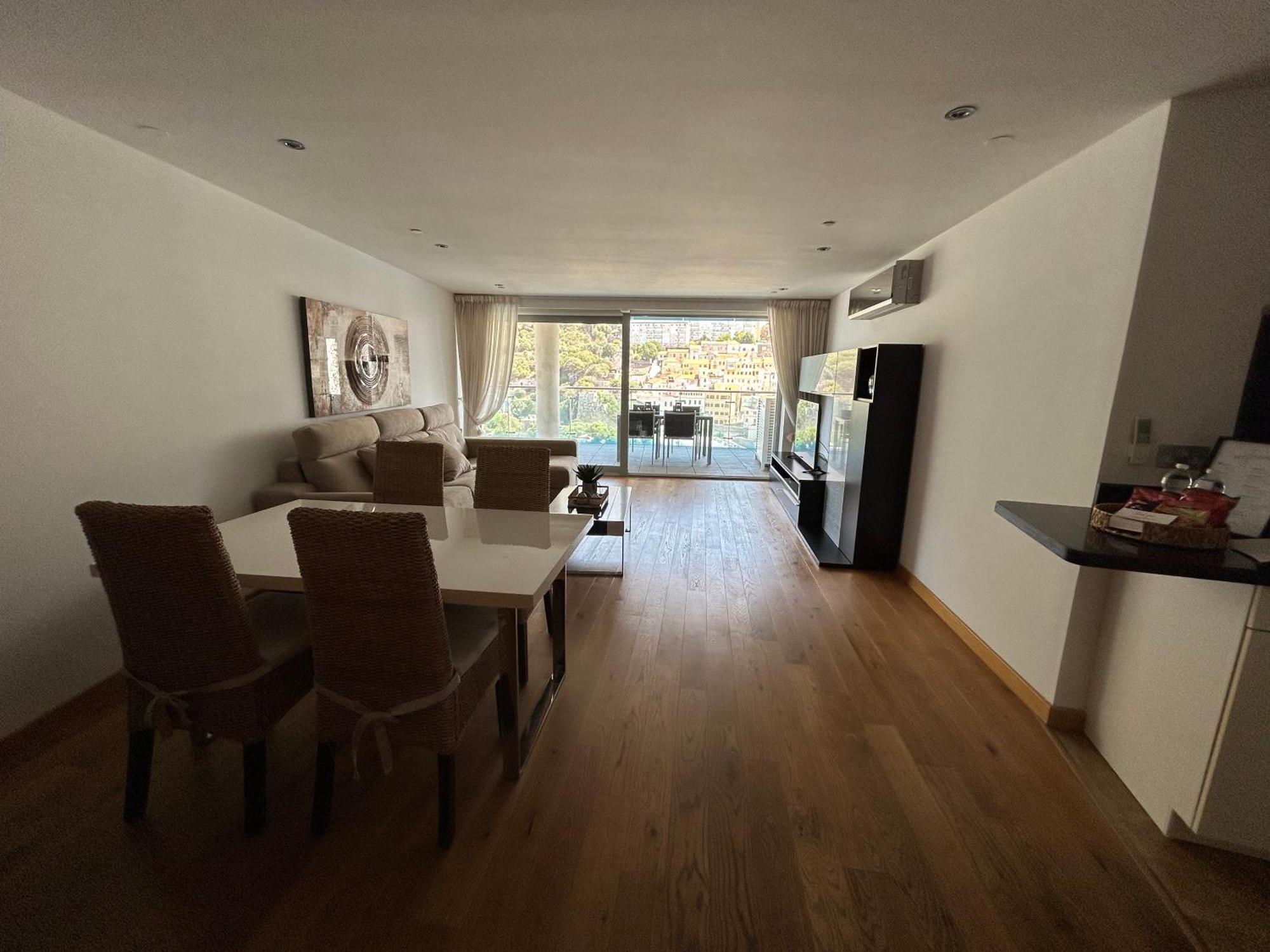 Ocean Village Luxury 2 Bed 2 Bath Apartment - Amazing Views - Pools And Jacuzzis Gibraltar Exteriör bild