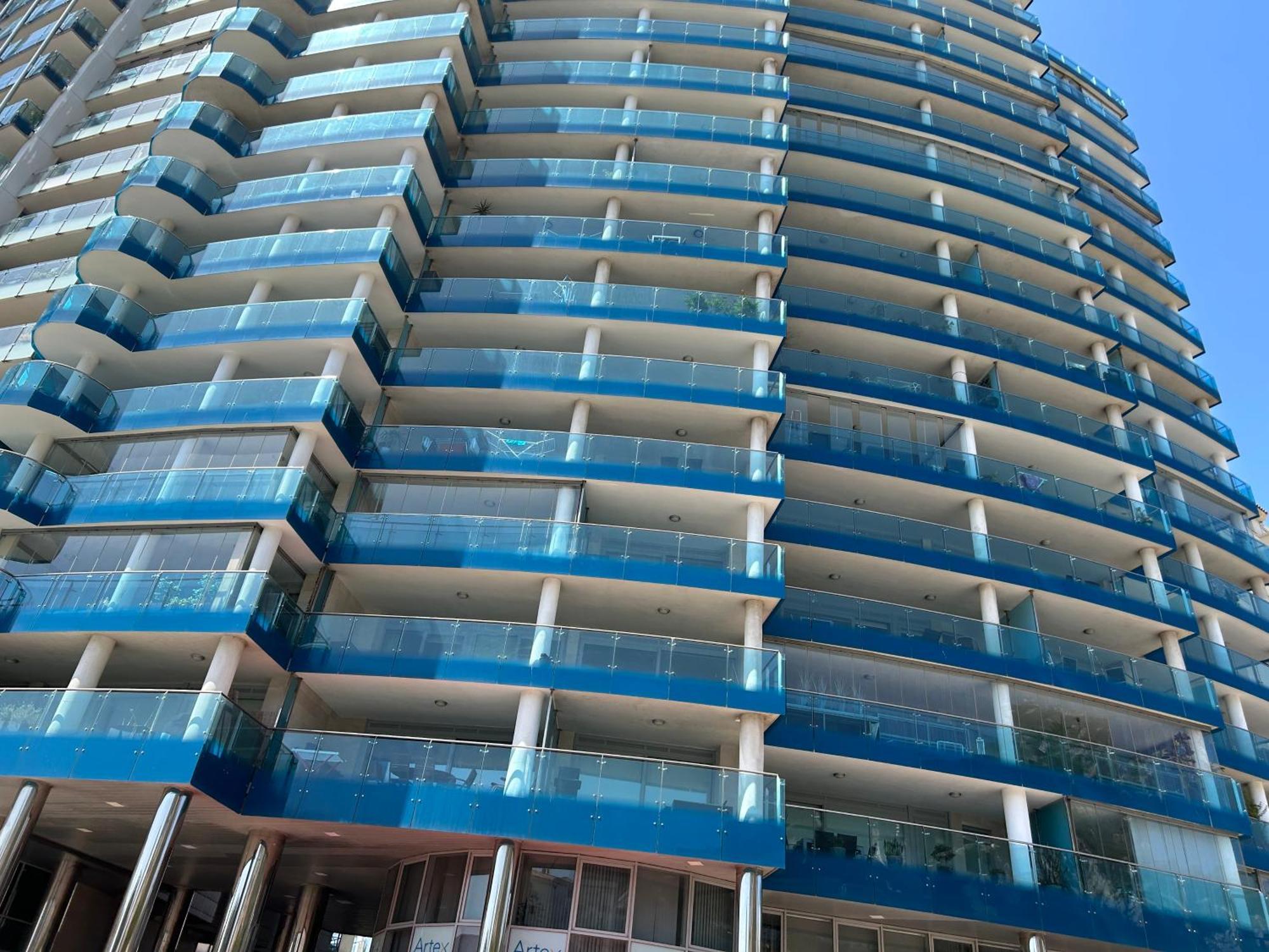 Ocean Village Luxury 2 Bed 2 Bath Apartment - Amazing Views - Pools And Jacuzzis Gibraltar Exteriör bild